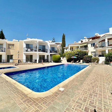 H&O Danaos Sea Breeze Apartment Paphos Ngoại thất bức ảnh