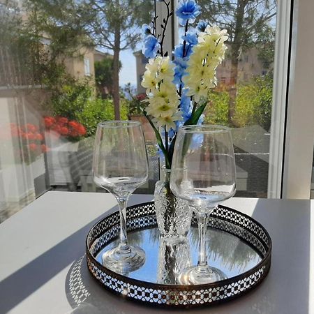 H&O Danaos Sea Breeze Apartment Paphos Ngoại thất bức ảnh