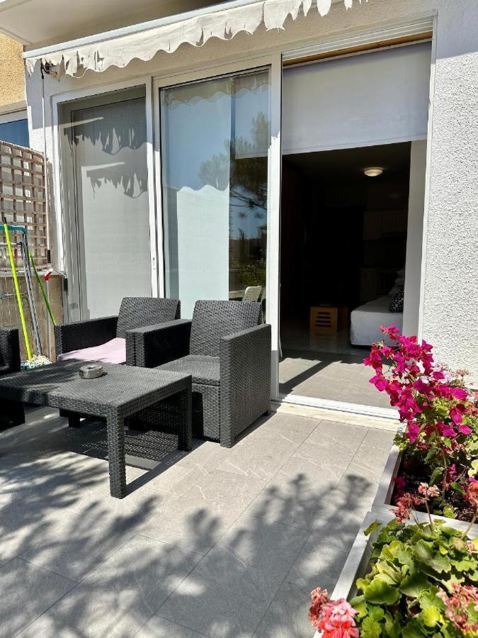 H&O Danaos Sea Breeze Apartment Paphos Ngoại thất bức ảnh