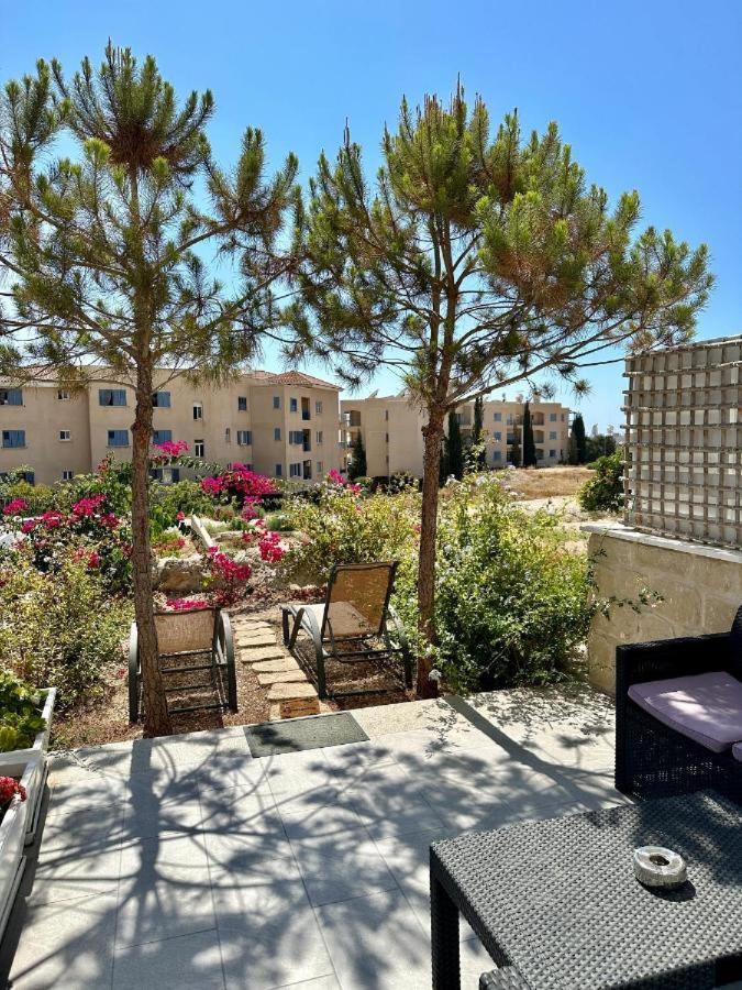 H&O Danaos Sea Breeze Apartment Paphos Ngoại thất bức ảnh