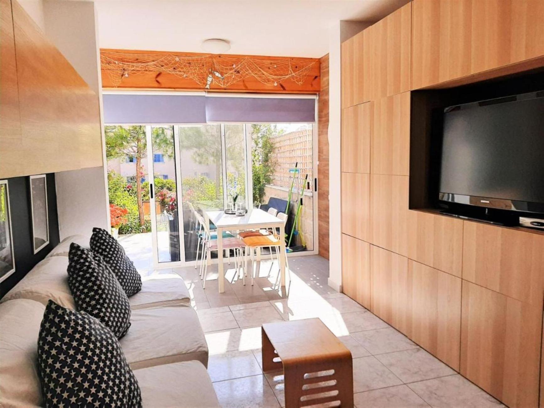 H&O Danaos Sea Breeze Apartment Paphos Ngoại thất bức ảnh